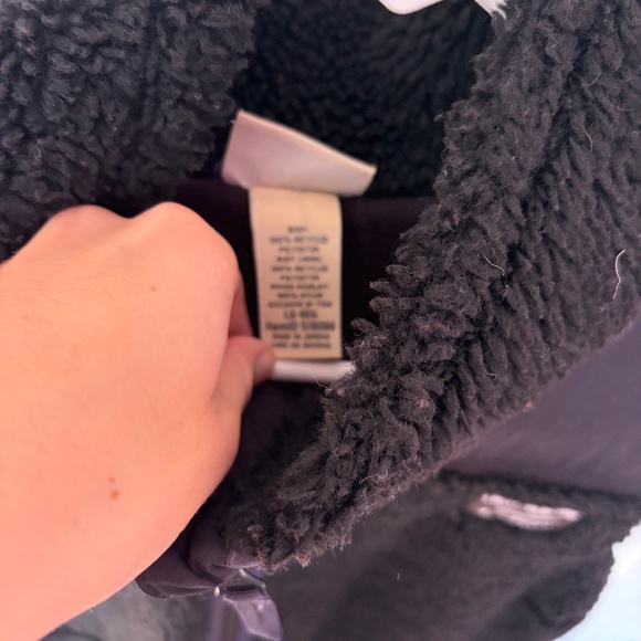 llbean fleece navy blue vest - Picture 4 of 4